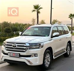 تويوتا لاندكروزر